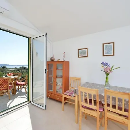 Apartman Ljuba Voluja