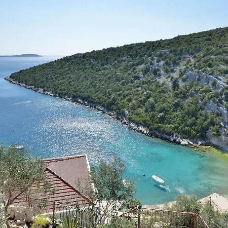 Apartamento Ljuba